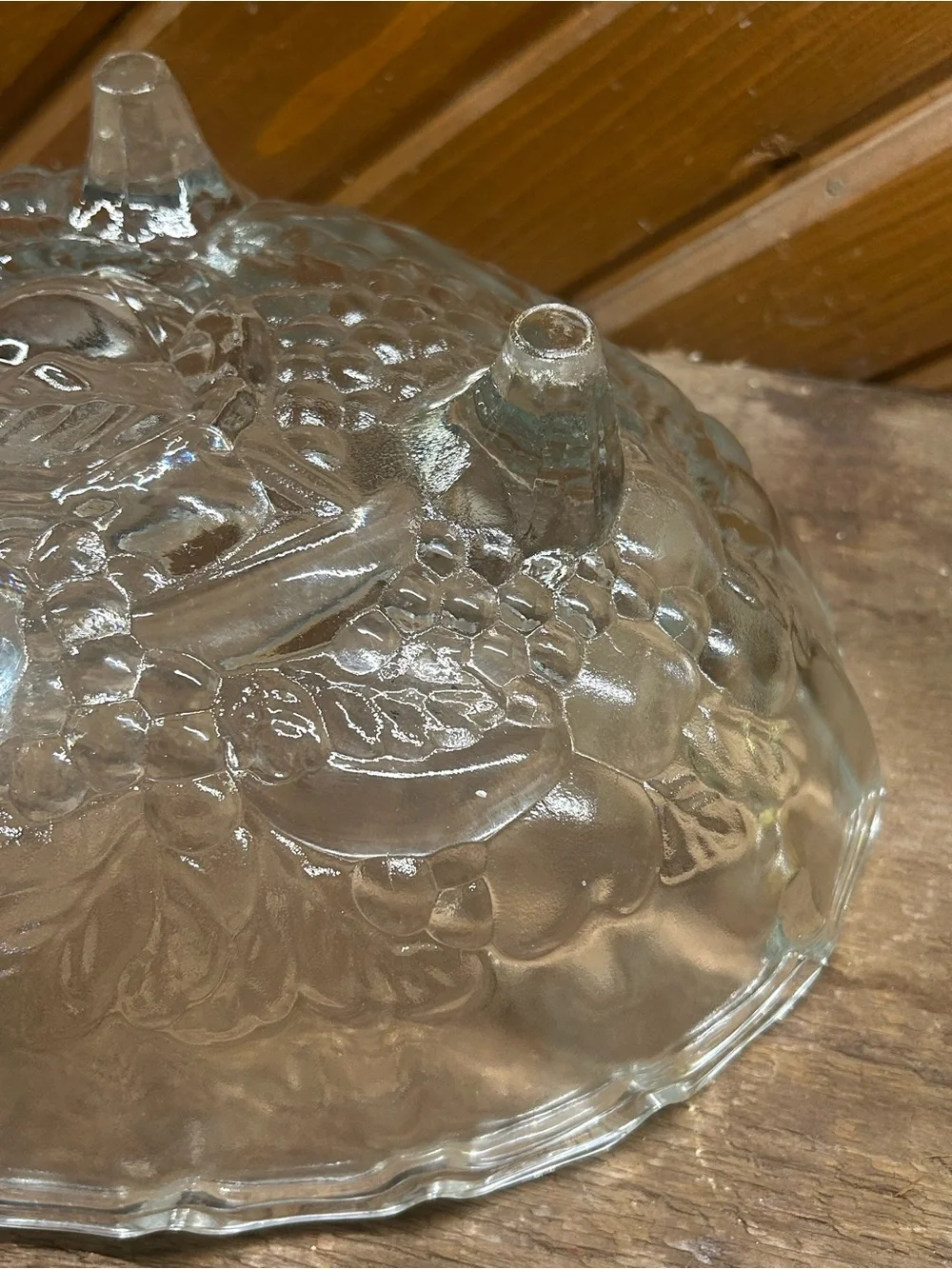 Vintage Indiana Glass Harvest Grape Glass Fruit Bowl (C)